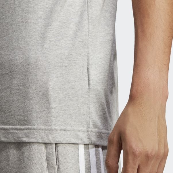 T-shirt Essentiel Trèfle Gris Moyen Adidas