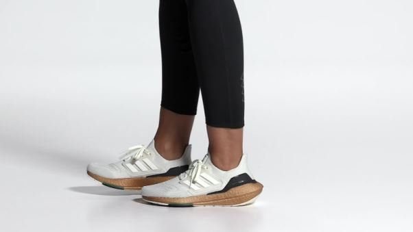 Teinte Blanche Ultraboost 22 Faite Avec Des Chaussures De La Nature Adidas