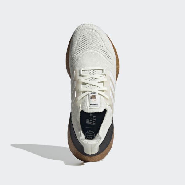 Teinte Blanche Ultraboost 22 Faite Avec Des Chaussures De La Nature Adidas