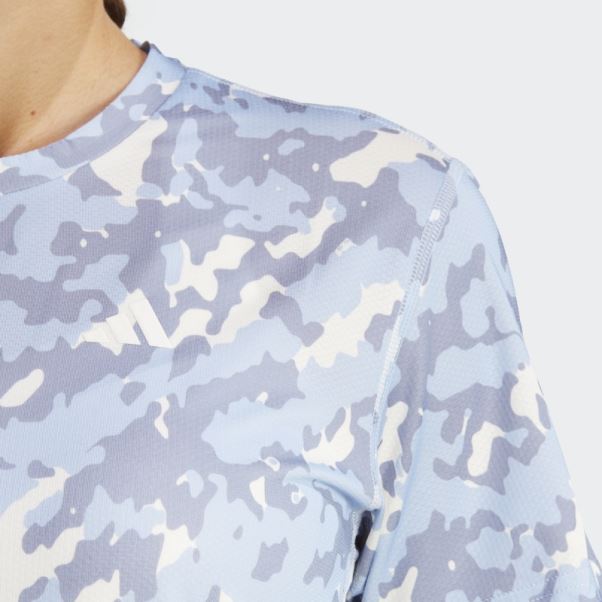 Adidas Possède Le T-shirt De Course Camo Run Bleu Aube