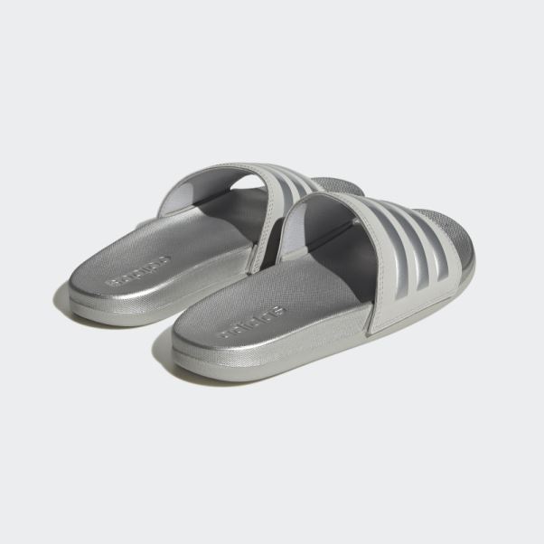 Claquettes Adidas Adilette Confort Argentées