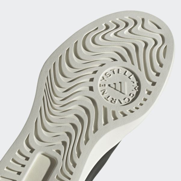 Adidas By Stella Mccartney Chaussures Court Noir Chaud