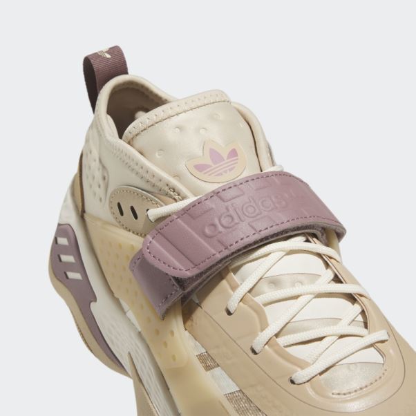 Chaussures Streetball Iii Beige Adidas