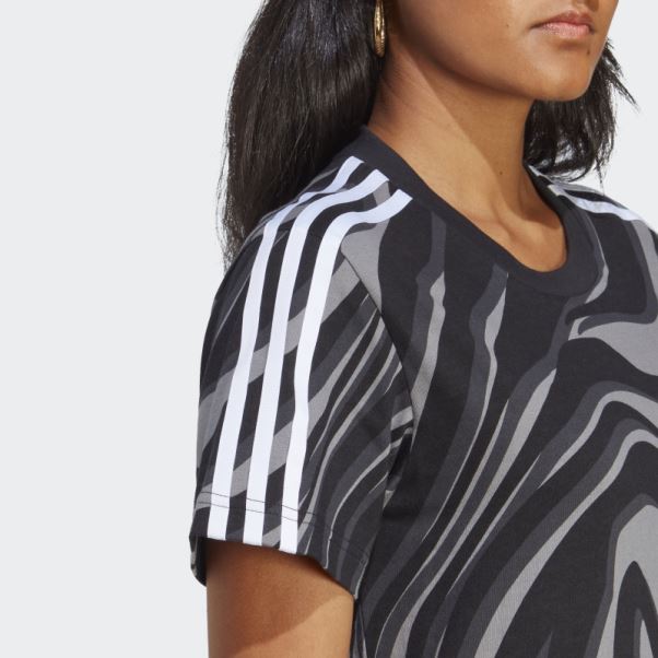 Adidas T-shirt Noir à Imprimé Animal Abstrait