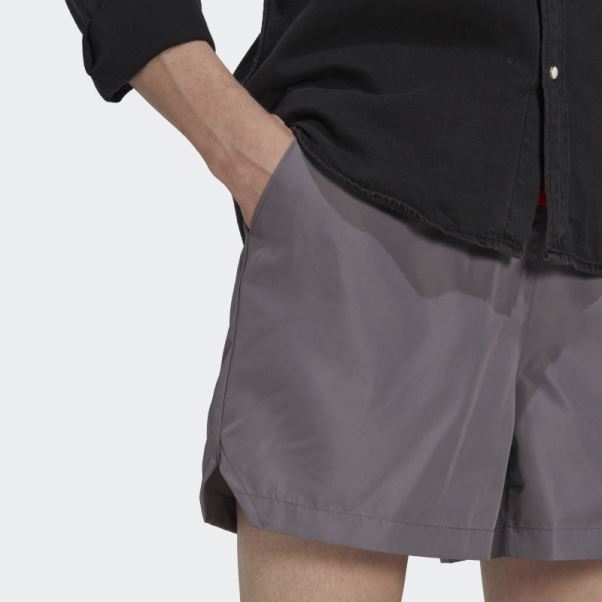 Short Adidas Tech Gris Trace