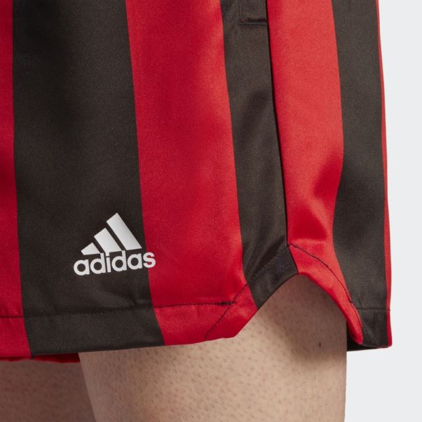 Short En Satin écarlate Adidas