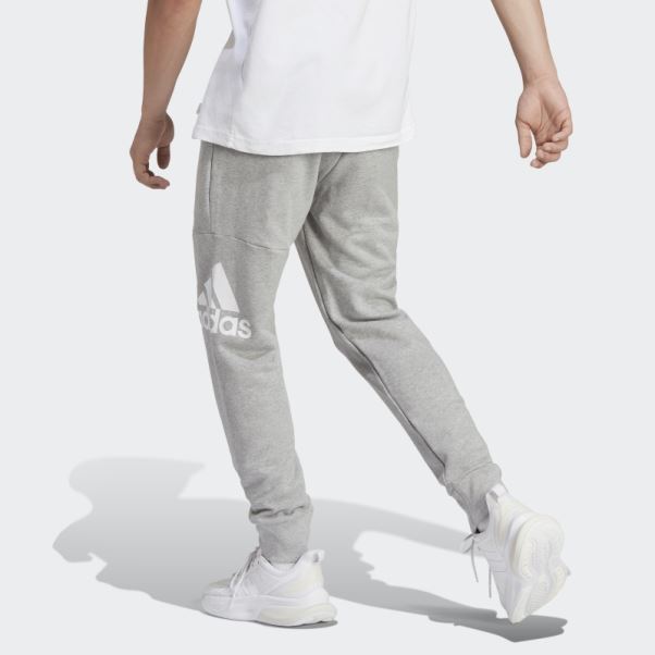 Pantalon Adidas Essentials French Terry Tapered Cuff Logo Gris Moyen