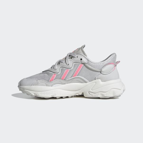 Chaussures Adidas Ozweego Rose