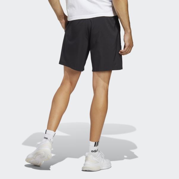 Aeroready Essentials Chelsea Linear Logo Short Adidas Noir Mode
