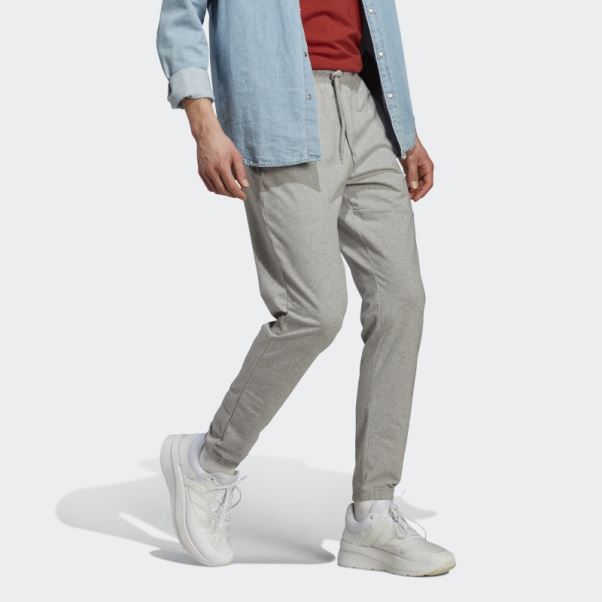 Essentials Single Jersey Tapered Badge Of Sport Pantalon Adidas Gris Moyen