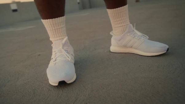 Adidas Ultraboost 5 Dna Blanc