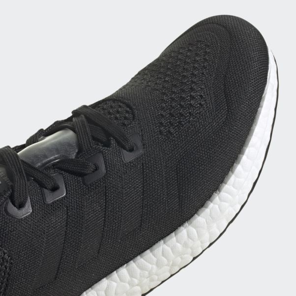 Chaussures De Course Adidas Ultraboost Faites Pour être Refaites Noir
