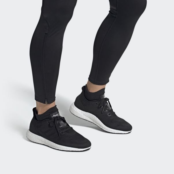 Chaussures De Course Adidas Ultraboost Faites Pour être Refaites Noir