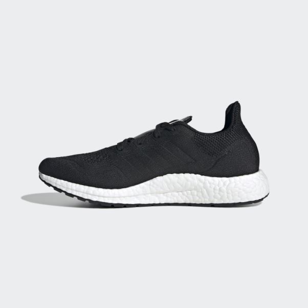 Chaussures De Course Adidas Ultraboost Faites Pour être Refaites Noir