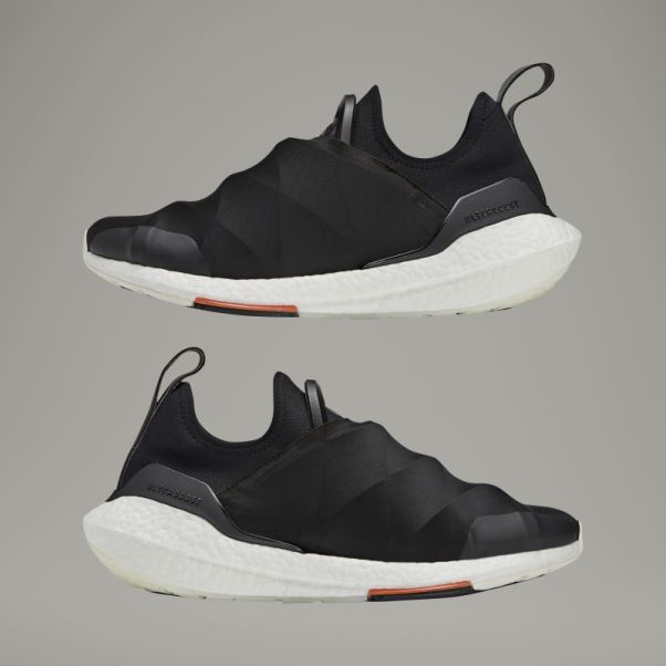 Y-3 Ultraboost 22 Adidas