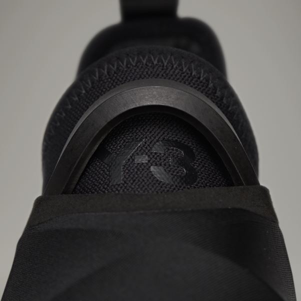 Y-3 Ultraboost 22 Adidas