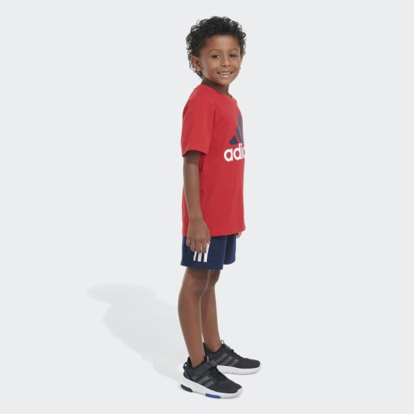 Ensemble T-shirt écarlate Et Short Cargo Adidas