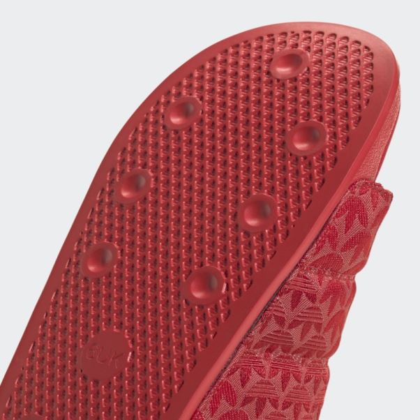 Claquettes Adidas Adilette Essential écarlate
