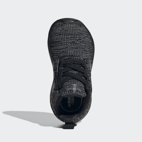 Chaussures Adidas Swift 22 Blanches