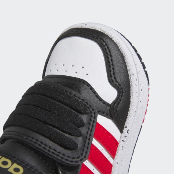 Chaussures Adidas Hoops Mid Noires élégantes