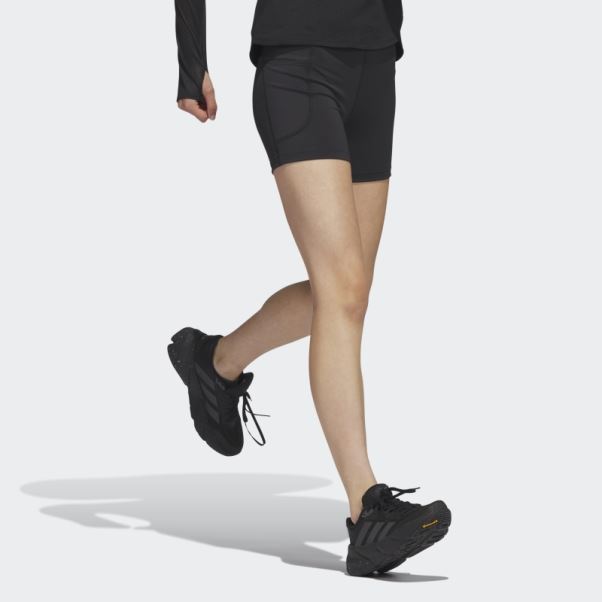 Leggings Courts 5 Pouces Dailyrun Noir Adidas Stylé
