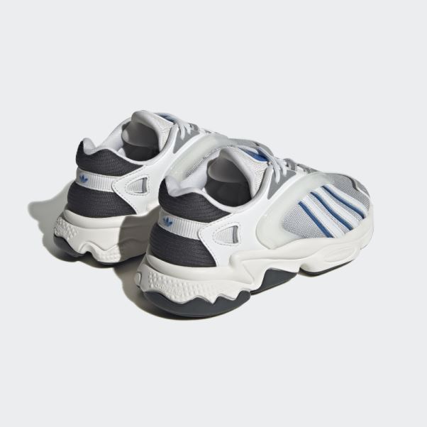 Chaussures Adidas Oztral Blanches
