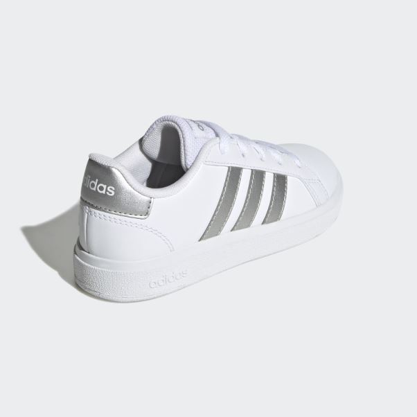 Chaussures De Tennis à Lacets Adidas Grand Court Lifestyle Blanches