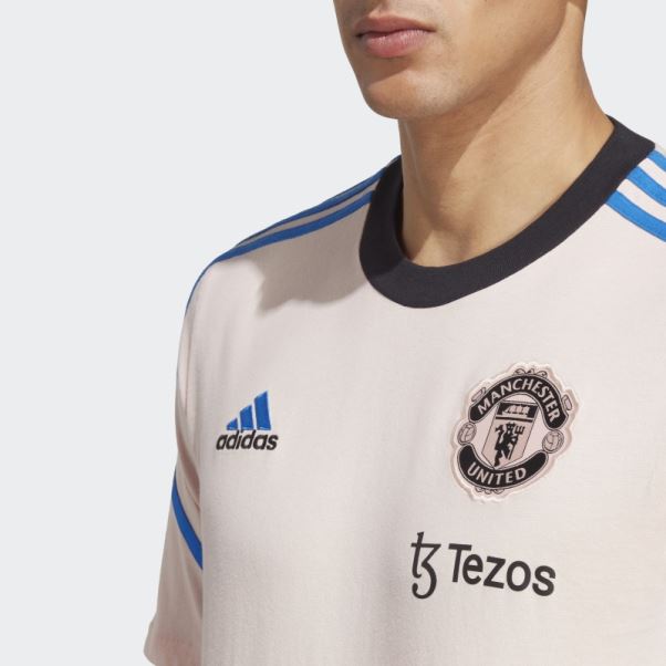 T-shirt D'entrainement Manchester United Condivo 22 Rose Icey Adidas
