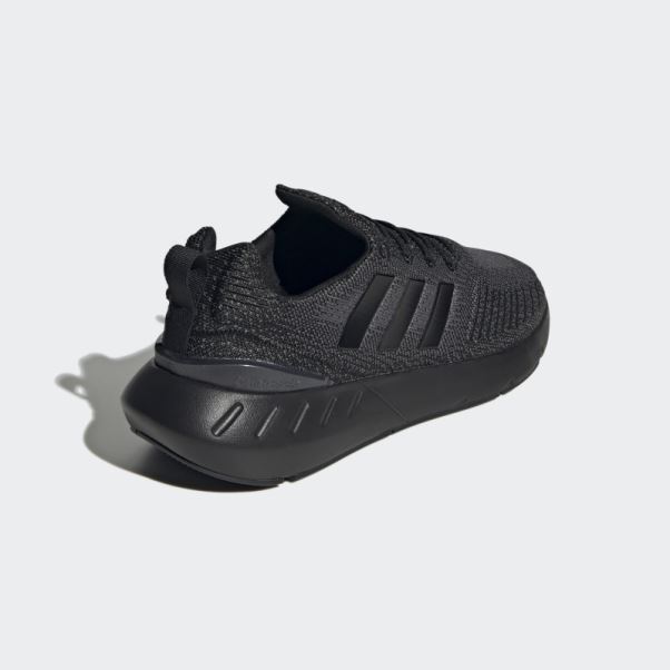 Chaussures Adidas Swift Run 22 Grises