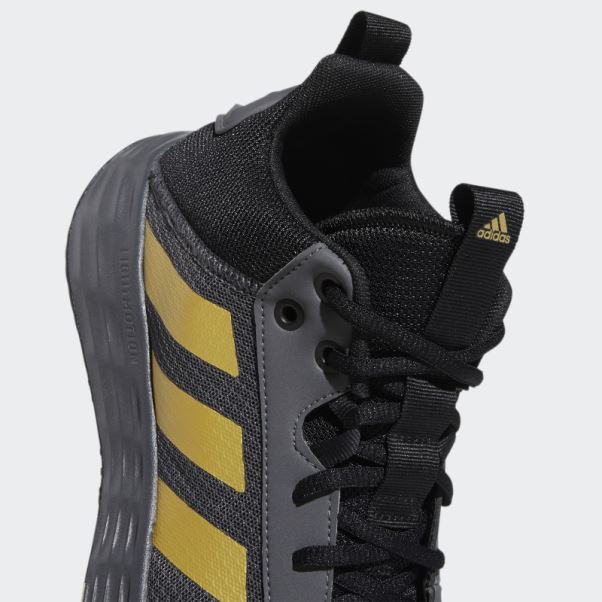 Chaussures Adidas Grises