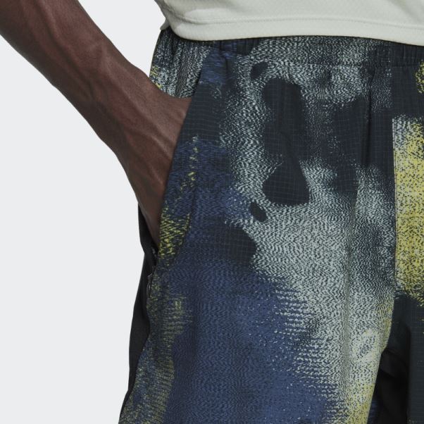 Adidas Multicolore D4t Hiit Short D'entraînement Imprimé Sur L'ensemble
