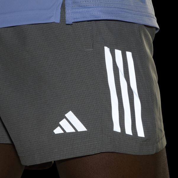 Short Chiné Propre à La Course Adidas Silver Pebble Mel