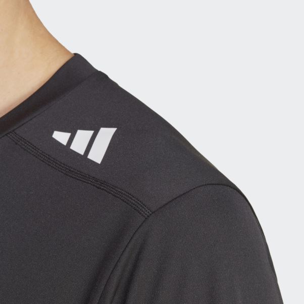 T-shirt Running Adidas Made To Be Remade Noir