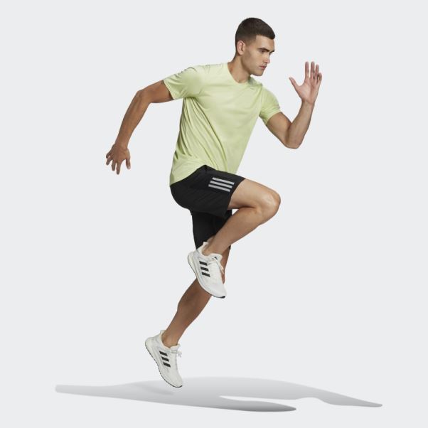 Adidas Possède Le Short De Course Argent