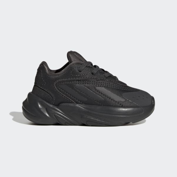 Chaussures Ozelia Adidas Carbone