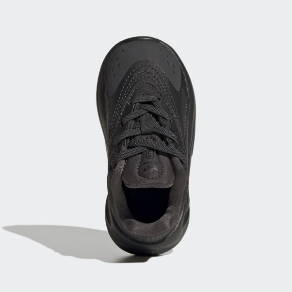 Chaussures Ozelia Adidas Carbone