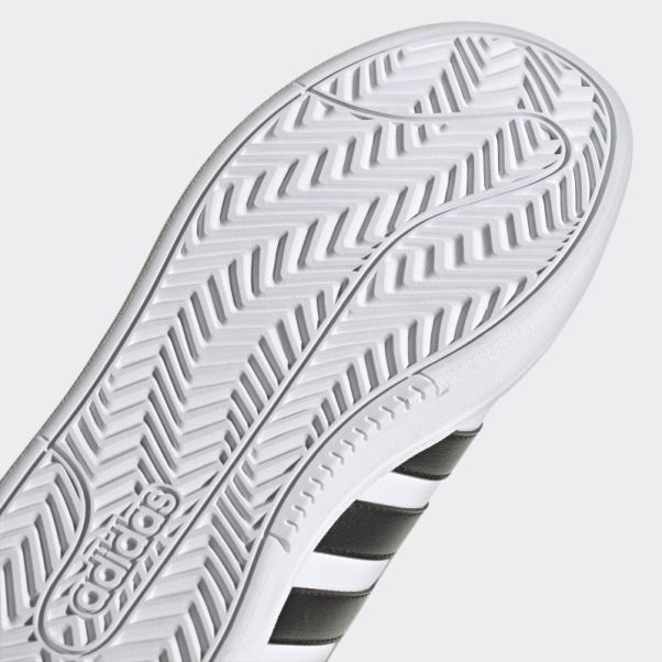 Chaussure Adidas Grand Court Alpha Blanche