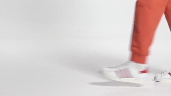 Chaussure Adidas Superstar Terre Battue