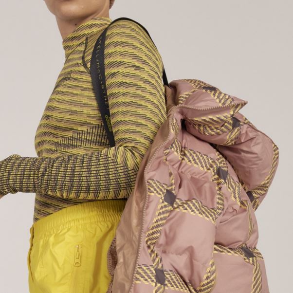Adidas By Stella Mccartney Veste D'hiver Courte Matelassée Imprimée Camel Hot