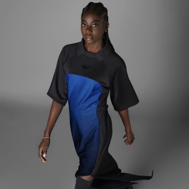 Robe Bleu Version Noir Adidas