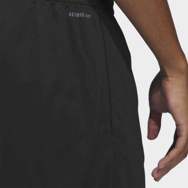 Short De Sport Adidas Legends Badge Of Sport Noir