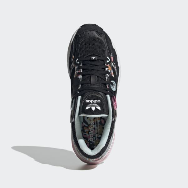 Adidas Astir Rose