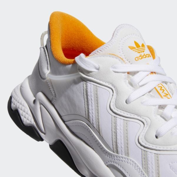 Chaussures Adidas Ozweego Orange