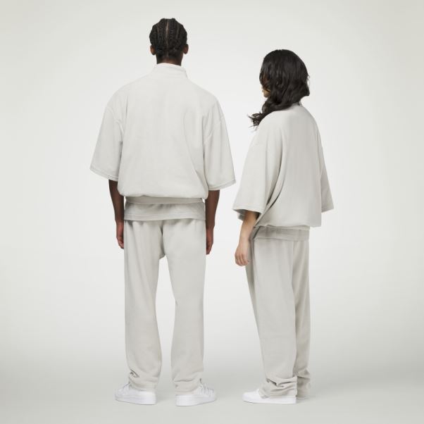 Adidas Pantalon De Basket En Velours Gris Métallisé