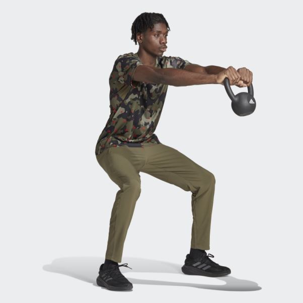 Pantalon D'entraînement Saisonnier Adidas Train Essentials Olive