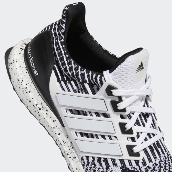Adidas Ultraboost 5.0 Dna Running Sportswear Lifestyle Chaussures Blanc