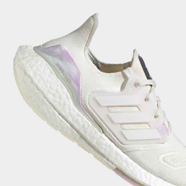 Adidas Ultraboost 22 Non Teint Fabriqué Avec Des Chaussures Nature