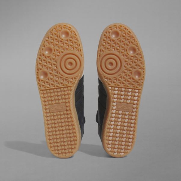 Chaussures De Samba Humanrace Gris Nuit Adidas