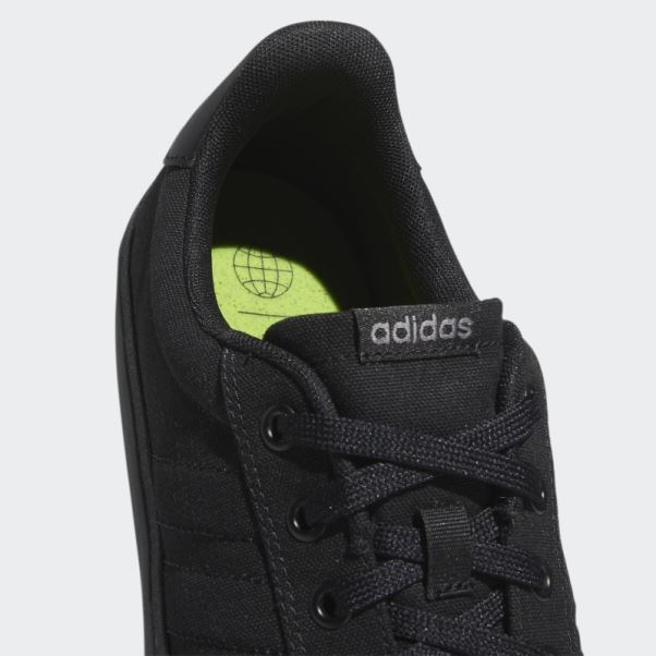 Chaussure Skate Adidas Vulc Raid3r Noir