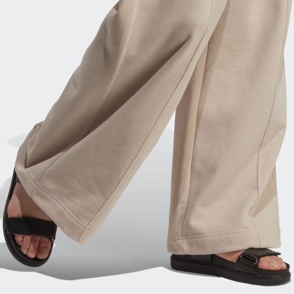 Adidas - Pantalon De Jogging Nervuré Premium Essentials Taupe